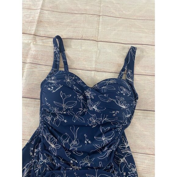 Niptuck Swim Women's Ruched Bodice Printed One Piece Swimsuit - 8 - Picture 2 of 12